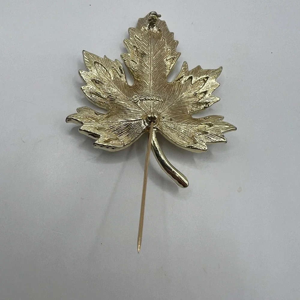 Sarah Coventry Leaf‎ Brooch Earrings Clip On Gold Silver Tone Holiday Pin